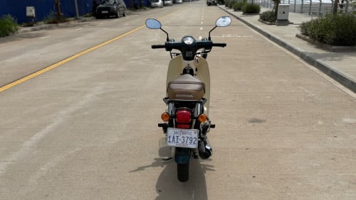 Honda Super Cub 2019