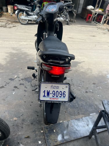 Honda Wave 2025
