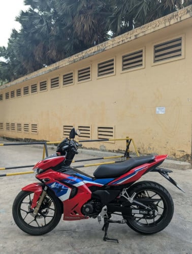 Honda Winner-X ABS