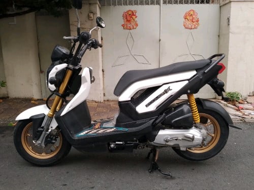 Honda zoomer x 2015