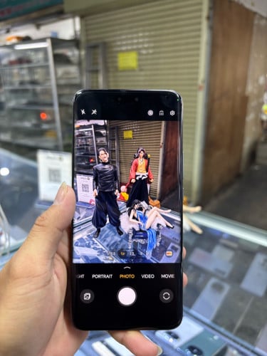 Honor Magic6pro 512G Ram16G Sim2 CH បែកខ្នង ខុសជើងសុីម