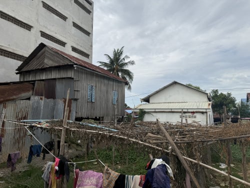 House and Land for sell