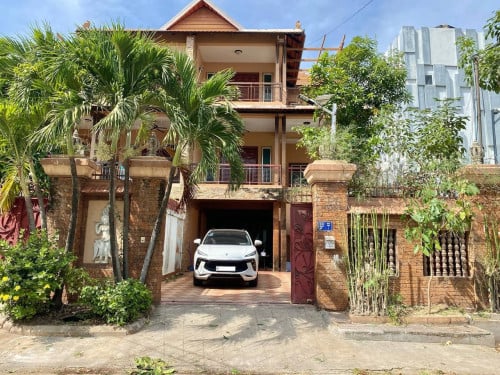 House for rent at Phsar Derm Thkov