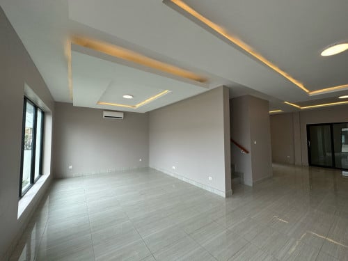 House For Sale (Borey William)