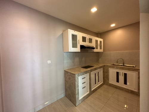 House For Sale (Borey William)