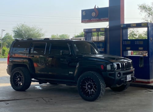 Hummer H3 2008 មាន Alpart ឡេីង LM វ៉ៃដូរក៏បាន