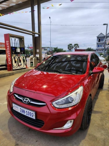 Hyundai accent blue