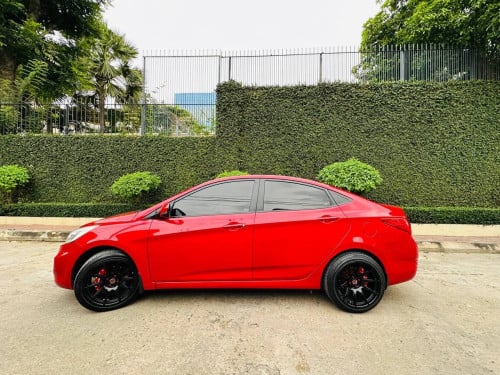 Hyundai accent blue