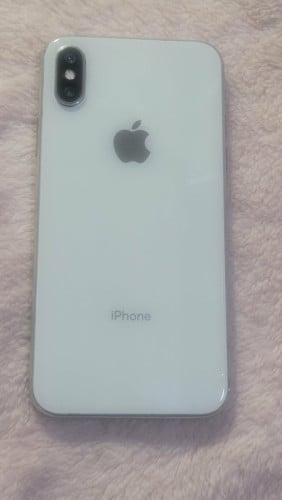I Phone X no iCloud (64gលក់ប្រញាប់លុយ)