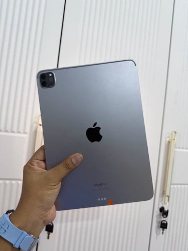 iPad Pro M2 11 Inch 128g WiFi only 99%