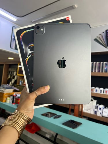 iPad Pro M5 256G WiFi 899$
