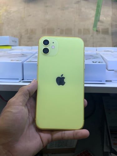 iPhone 11.អេក្រង់ហ្សុិន មានស្កេនតួរស្អាត
