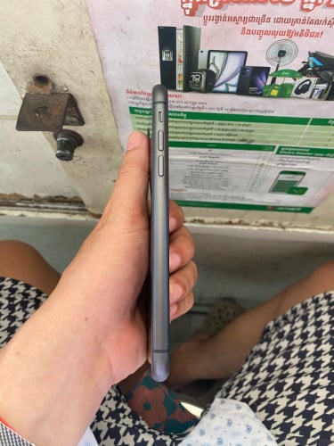 iPhone 11 64G សំនុំហ្សុីនស្អាត98.99%