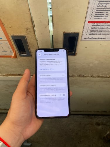 iPhone 11 Pro Max 64G អេក្រង់GX