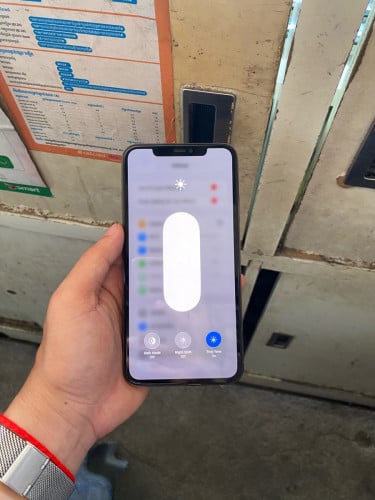 iPhone 11 Pro Max 64G អេក្រង់GX