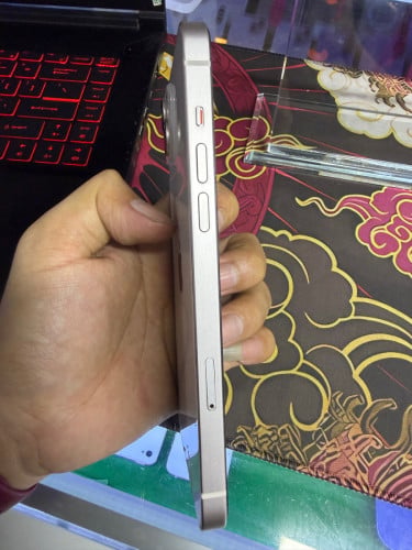 iPhone 14 Plus ស្អាត99%ដូចថ្មី Color White 128G ថ្ម100%