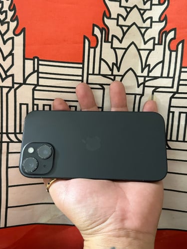 iphone 15 / 128g / CH ដាក់បានសុីម 2 / ប្រវត្តិដូរ camara no scan លក់តំលៃក្រោមទីផ្សារ 315$ ដាច់