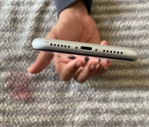 iPhone XR 64GB