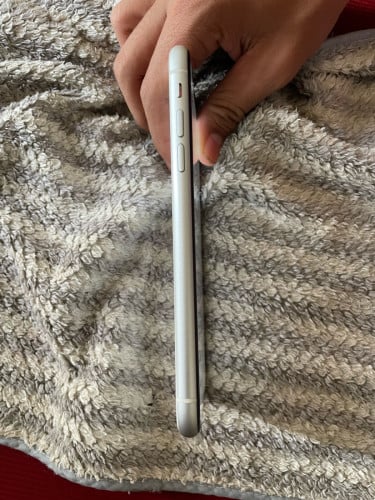 iPhone XR 64GB