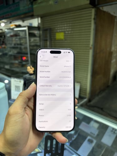 Iphone17 256G CH sim2 អត់ស្គេន ដូរកាម៉េរ៉ា