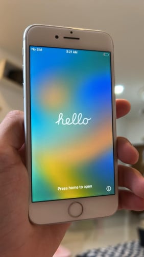 Iphone8 20$ 25$ 30$ មានស្គេន សានុំ