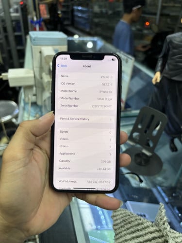 iPhoneXSតូច 256G sim2 ESIM ម៉ាសុីនអេក្រង់ស្រុីន 99%