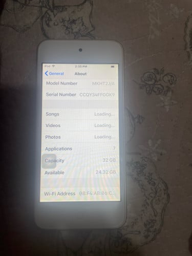 iPod មាន៣ម៉ូដែល 99%សំនុំ សំរាប់អ្នកស្រលាញ់របស់កម្រ ទិញទុកជាអនុស្សាវរីយ៍