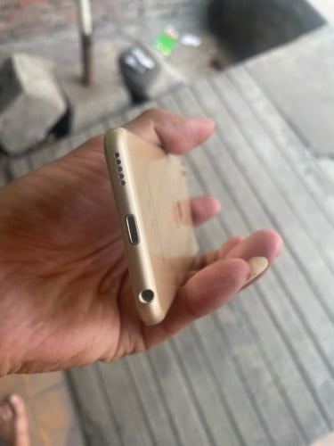 iPod touch 7 99%សំនុំ 32G សំរាប់អ្នកស្រលាញ់របស់កម្រ ទិញទុកជាអនុស្សាវរីយ៍