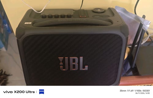 JBL Bandbox