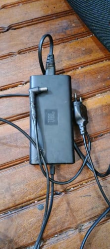 jbl boombox ឆ្នាំងសុីន ដូរថ្មហើយ ថ្មកាន់សំលេងណែន 129$ វៃដូរបាន