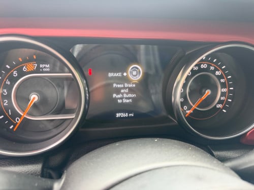 Jeep Wrangler ឆ្នាំ2018 ក្រដាសពន្ធ មហាថ្មី ប្រើបាន3ម៉ឺនម៉ៃជាង