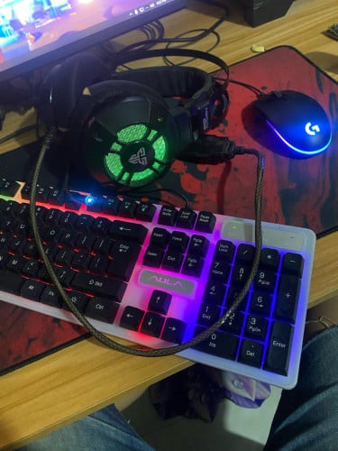 Keyboard mouse headset