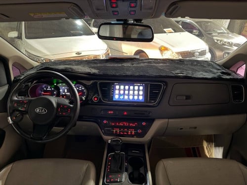 Kia Carnival 2015