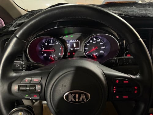 Kia Carnival 2015