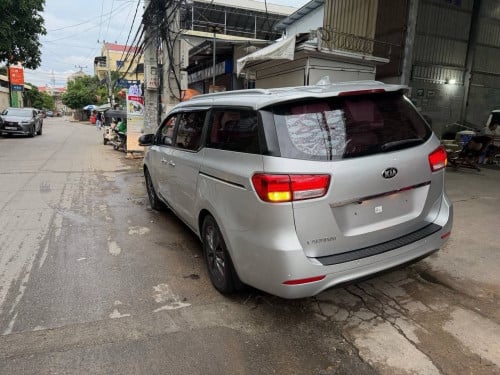 Kia Carnival 2015