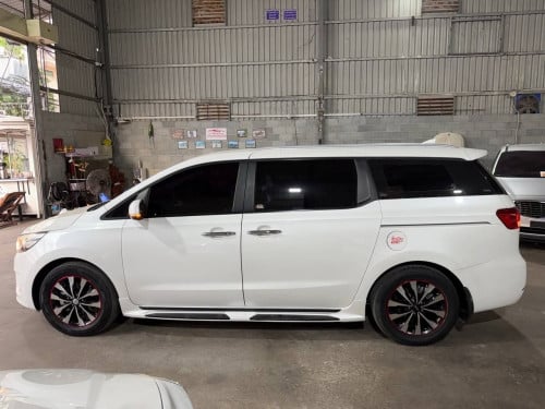 Kia Carnival 2015 កៅអី7