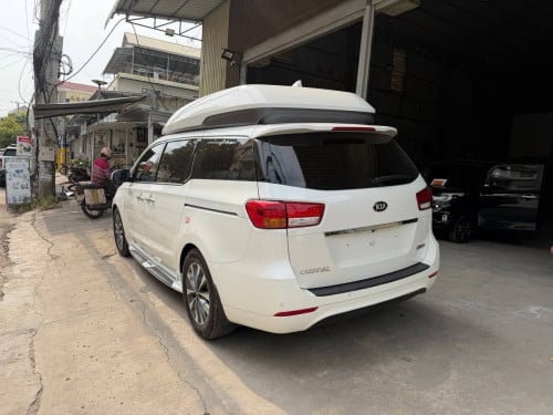 Kia Carnival 2015full option VIP