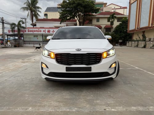 Kia Carnival 2020 ទ្វារអូតូ