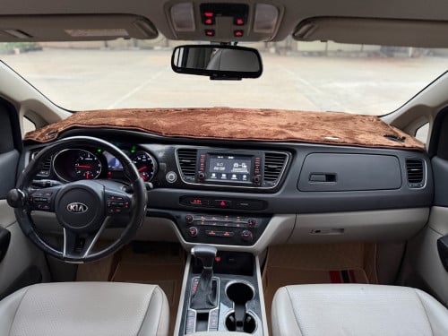 Kia Carnival 2020 ទ្វារអូតូ