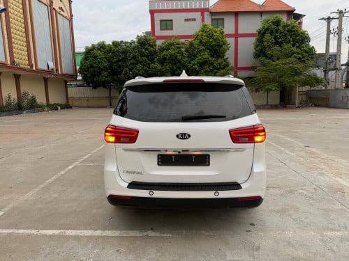 Kia Carnival 2020 ទ្វារអូតូ