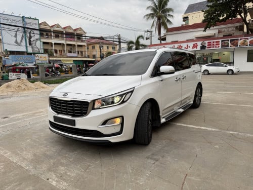Kia Carnival 2020 ទ្វារអូតូ