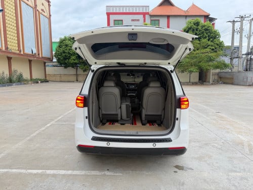 Kia Carnival 2020 ទ្វារអូតូ