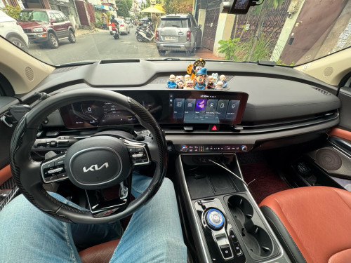 Kia Carnival 2025 full options លក់តំលៃស្មើនឹងoptions ធម្មតា