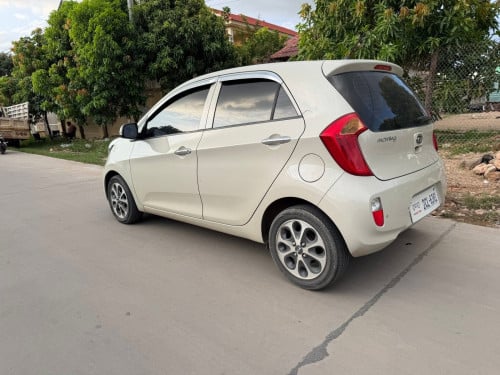 Kia Moning 2012 H full ស្អាត ទើបធ្វើលេខបាន៣ខែ
