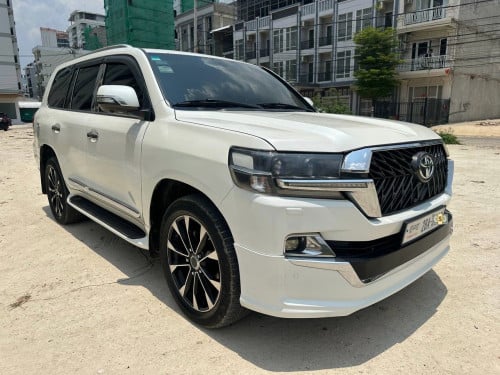 Land Cruiser 2008up2020 មានទូរទឹកកអត់បើកដំបូល