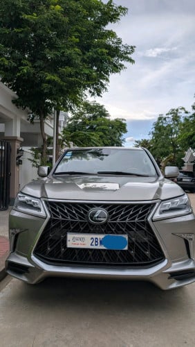 Lexus 570 2016 លក់