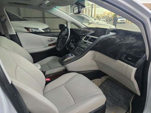 Lexus HS250h