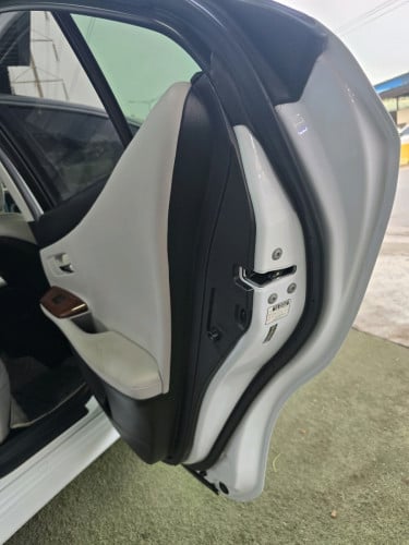 Lexus HS250h