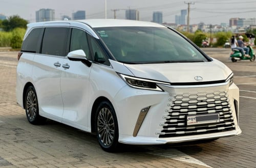 Lexus LM350h 2024 Full Option Spec Europe 7កៅអី ឡាននៅថ្មីដូចខ្លាញ់គោ 99%