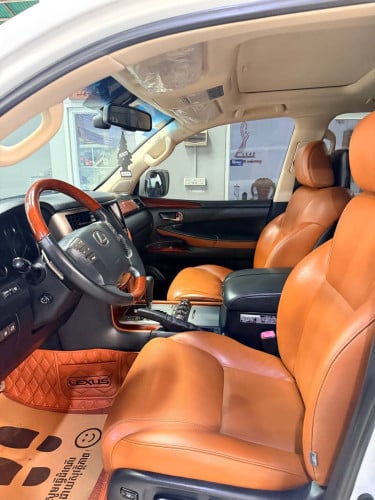Lexus Lx570 2014 Super Sport Spec Arab 2AL-XXXN ម្ចាស់ដើម